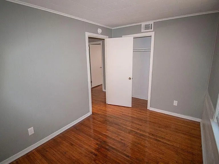 1507 W Worley St — Photo 24