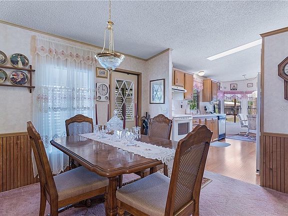 5th image of 1688 Elkhart Cir
