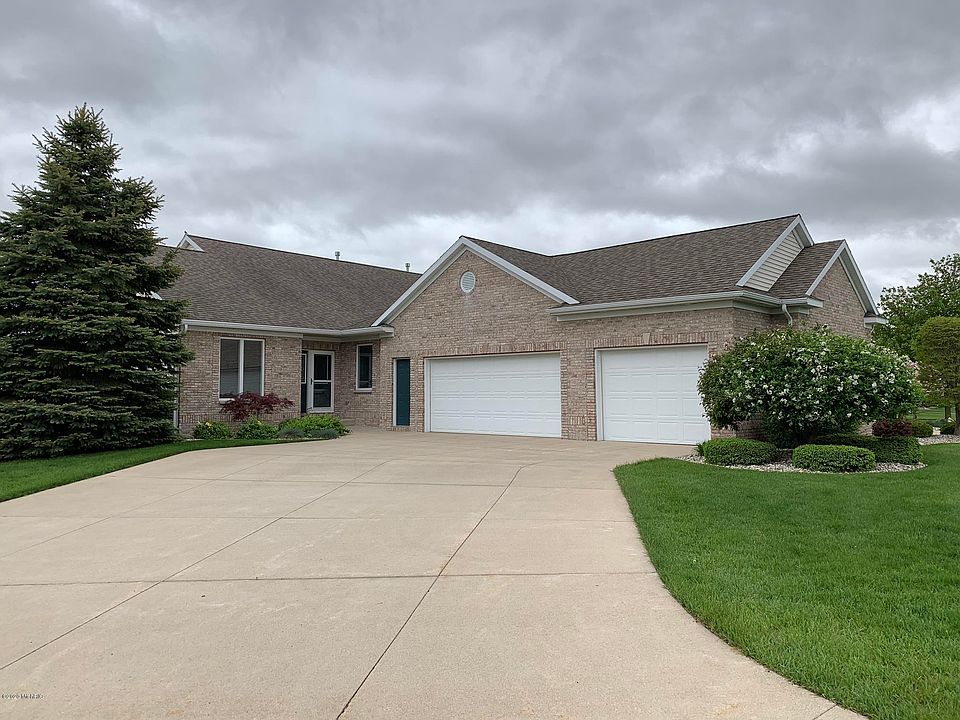 1st image of 4002 Del Mar View Dr SW #8