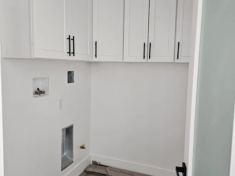 Bandell St — Photo 35