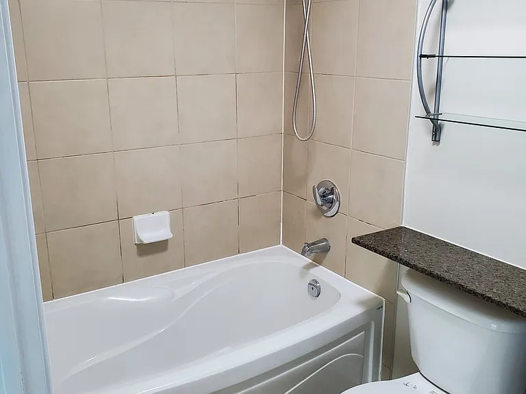 397 Front St W #1210 — Photo 26