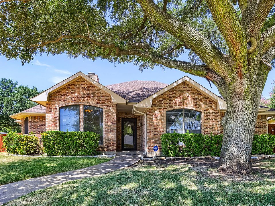 1st image of 1931 Silver Creek Pl