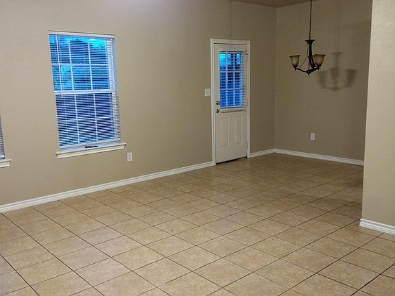 5th image of 1106 Parkway Trl #1106