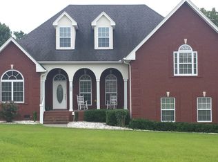 1022 Briarwood Dr, Cottontown, TN 37048