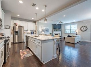 8635 Gladden Ln, Suwanee, GA 30024
