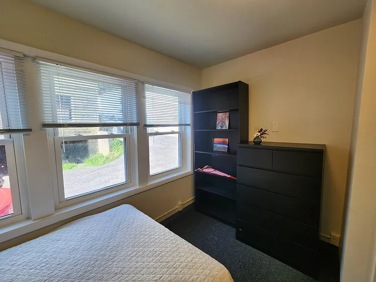 214 Dryden Rd — Photo 26