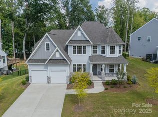 6034 Jepson Ct, Charlotte, NC 28214