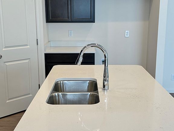 3rd image of 6423 Folkston 95 Bls Way