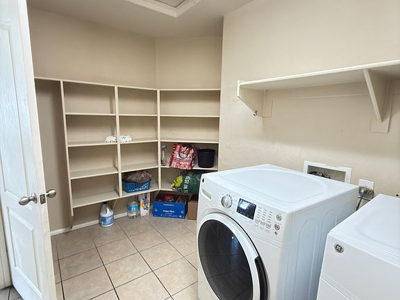 5th image of 10228 W Gross Ave