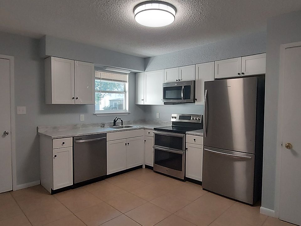 1st image of 310 Allen Ave #B