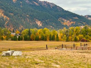 9460 E Leavenworth Rd, Leavenworth, WA 98826