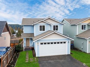 30 E Blackwell St, Allyn, WA 98524