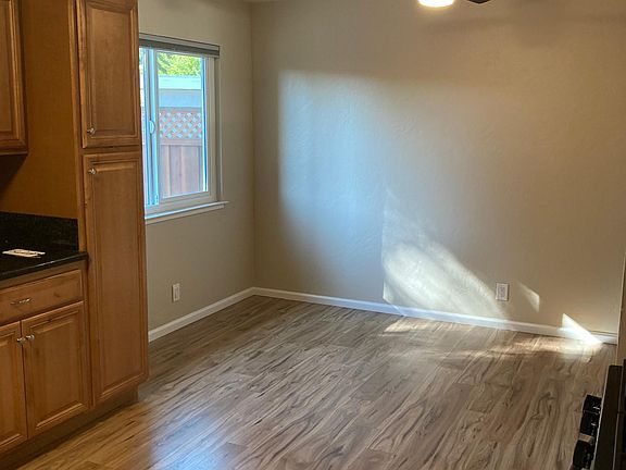 3rd image of 14356 Oka Ln