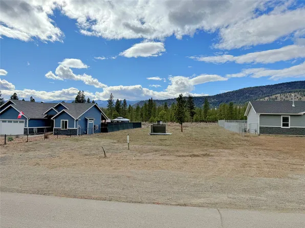 108 W China Creek Rd, Okanagan Similkameen, BC V0X 1W0