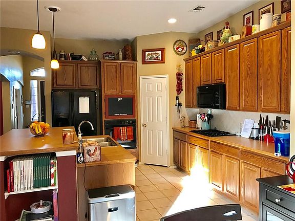 5th image of 5505 Eagle River Dr