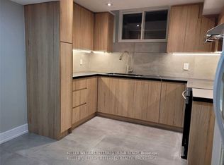 920 Stonehaven Ave, Newmarket, ON L3X1K7