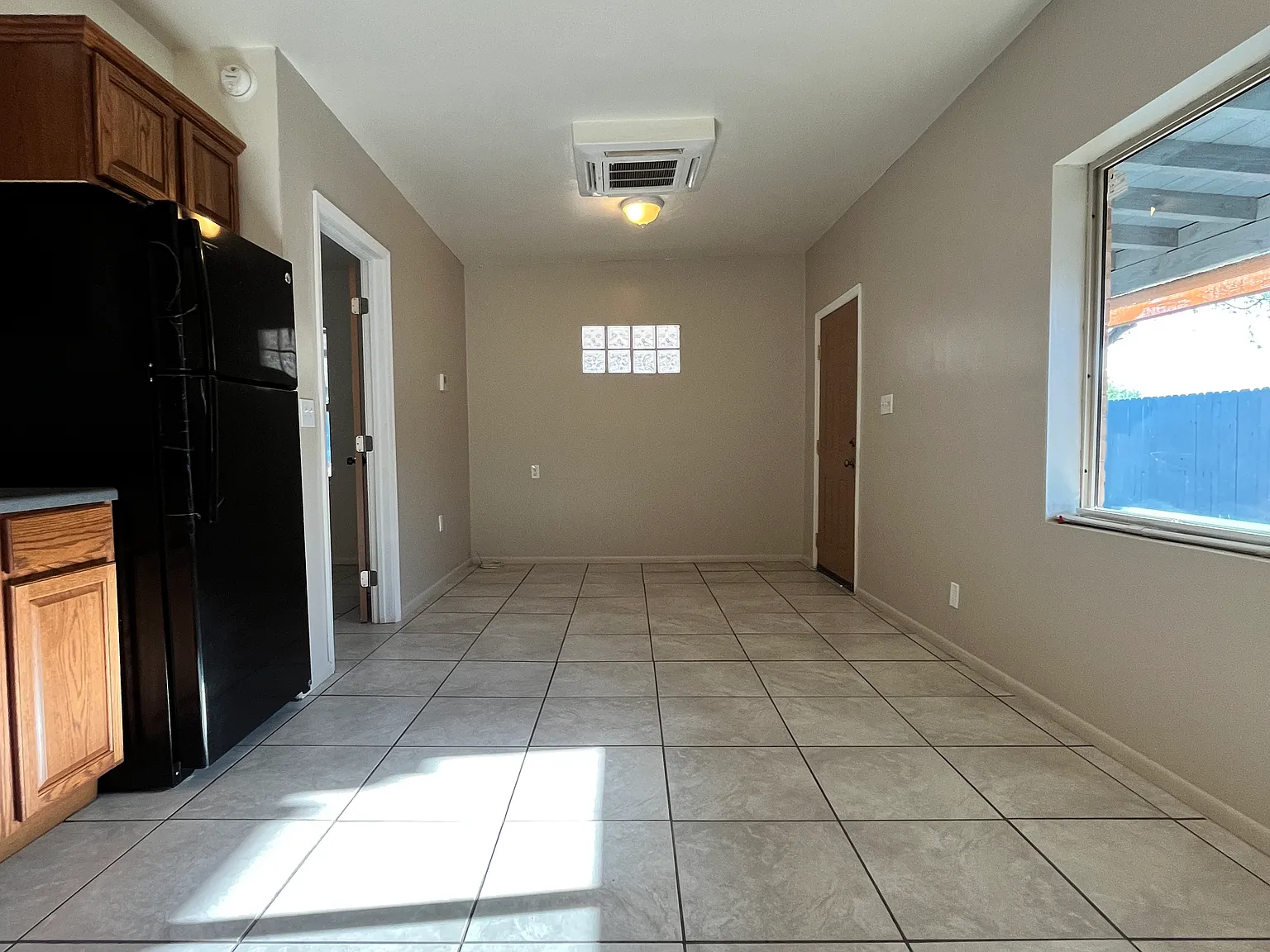 1 bed, 462 sqft, $1,000 — Photo 4