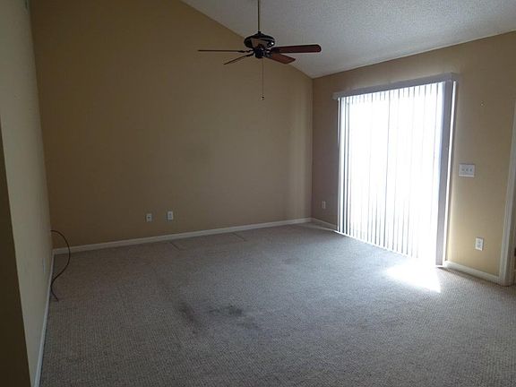 5th image of 3875 Merestone Dr
