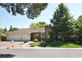 1226 Green Oak Ln, Los Altos, CA 94024