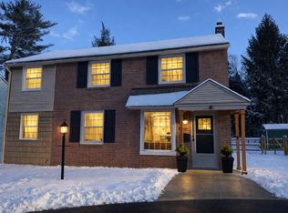 3020 Joshua Rd, Lafayette Hill, PA 19444