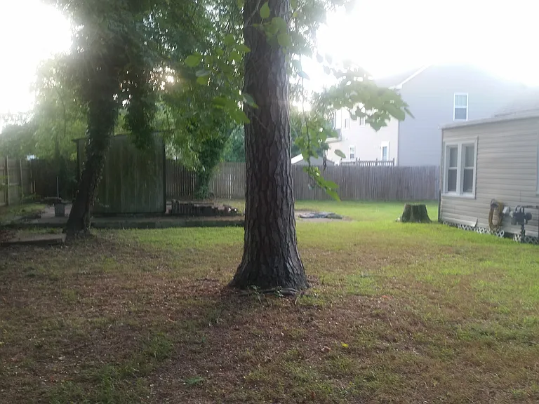 100 Wright Ave — Photo 12