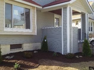 1461 Baker Ave, Schenectady, NY 12309