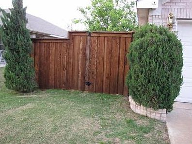 2nd image of 3900 Silver Springs Dr