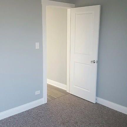 5th image of 4101 N Cicero Ave #Ge