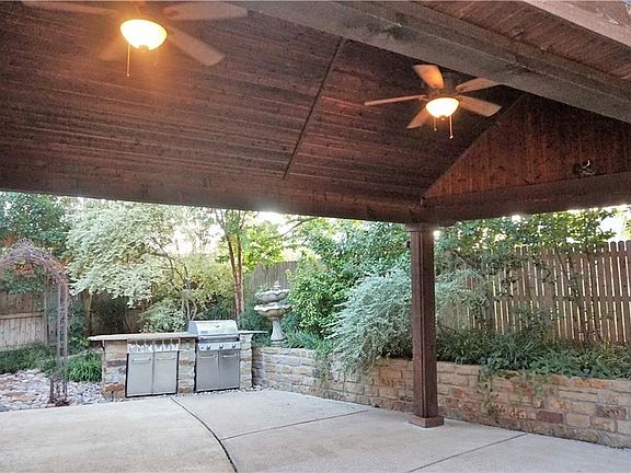3rd image of 4200 Valleywood Dr