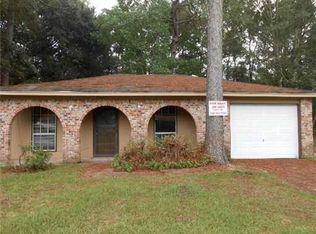 1505 Kingfisher Dr, Gautier, MS 39553