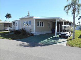 105 Sun Cir, Fort Myers, FL 33905