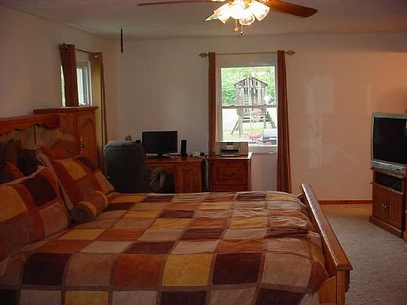 5th image of 5586 S County Road 200e