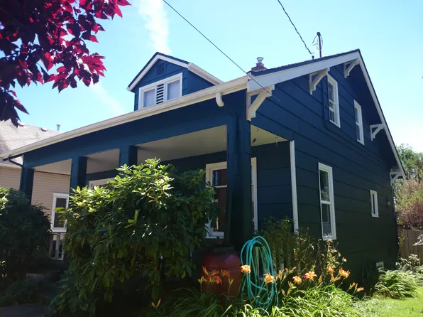 1530 NW 46th St, Seattle, WA 98107