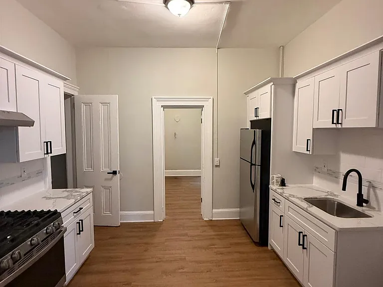88 Harvey St #2 — Photo 5