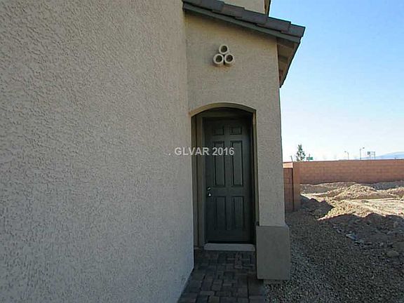 5th image of 8251 Southern Cross Ave