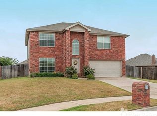86 Lilly Ln, Waxahachie, TX 75165