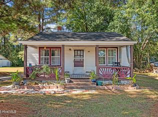 412 S William Hooker Dr, Snow Hill, NC 28538