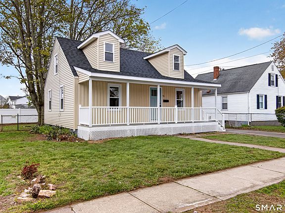 3rd image of 60 Iver Avenue
