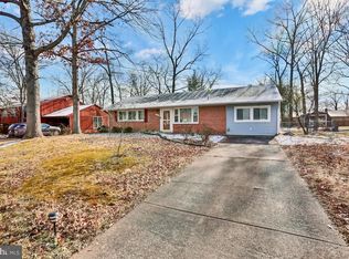 5608 Ottawa Rd, Centreville, VA 20120