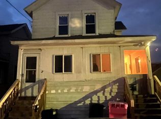 310 1st St #3, Syracuse, NY 13209