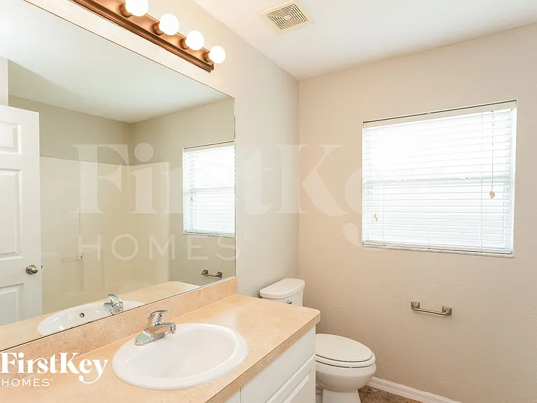 3102 Lucaya Ave — Photo 15