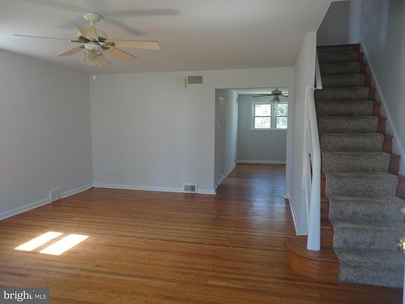 4th image of 3434 John F Kennedy Dr