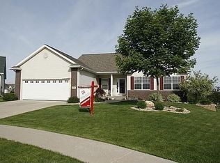 3225 27th Street Ct SW, Cedar Rapids, IA 52404