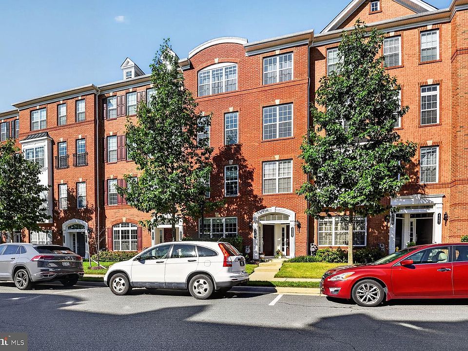 1st image of 23465 Belvoir Woods Ter