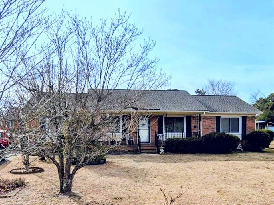1st image of 843 Bedrock Dr