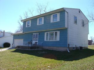 3 Lannigan Dr, Lawrence Township, NJ 08648