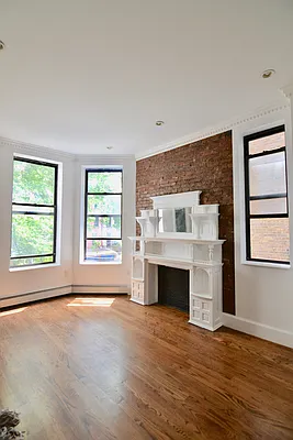 Rented by Rental Solutions Inc | media 25