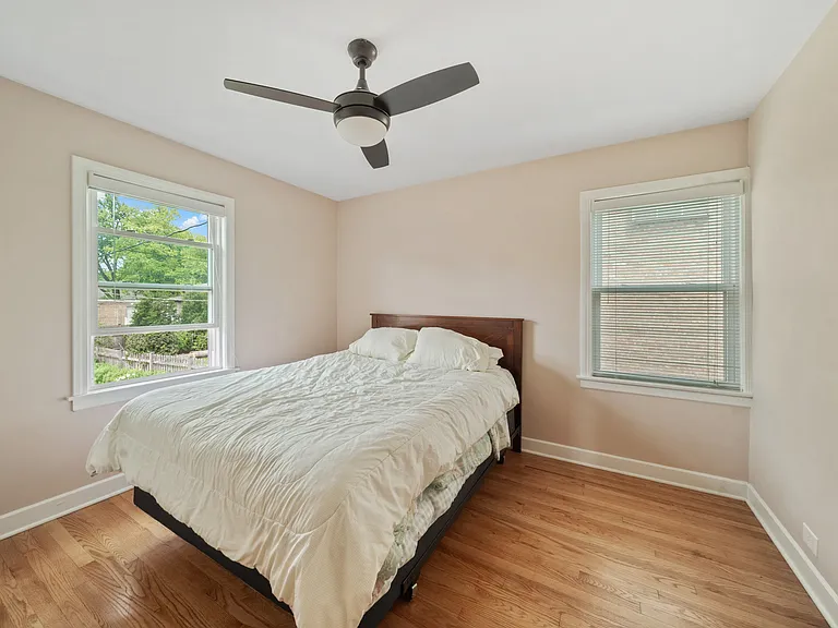 5320 Suffield Ct — Photo 13