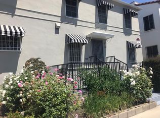 328 N Genesee Ave, Los Angeles, CA 90036