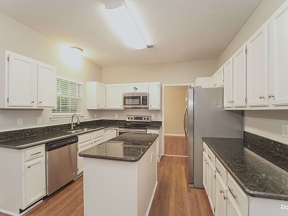 4th image of 7340 Maitland Ln